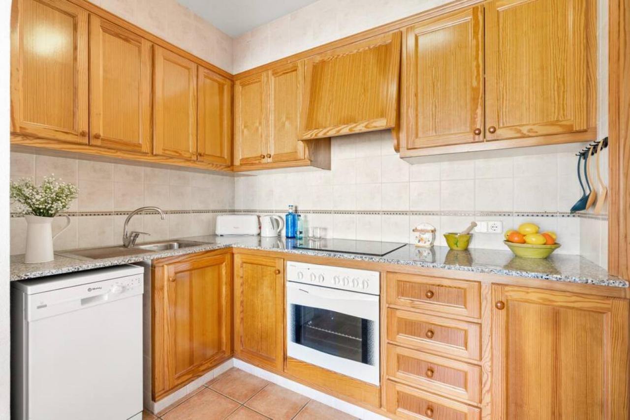 פורנלס Sa Mirada Apartment מראה חיצוני תמונה